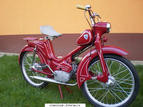 berva moped 1960 rosu Admin