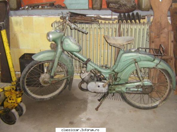 berva moped 1960 lovitura ciocan verde Admin