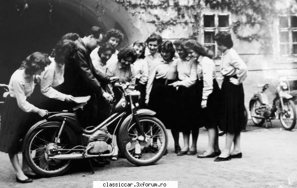 berva moped 1960 prezentare fata Admin