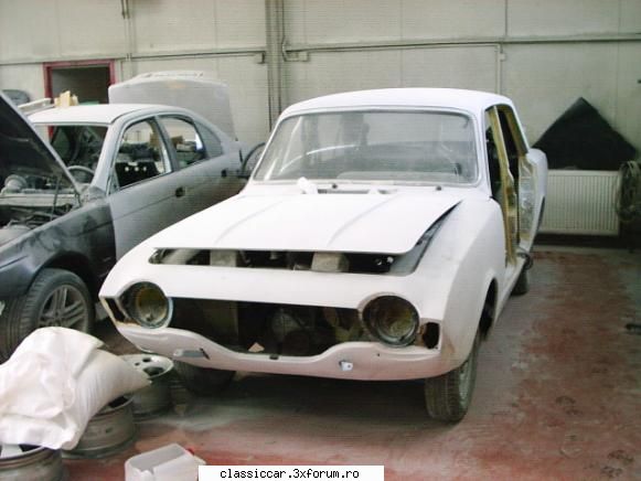 unui ford corsair 1968 greul incepuse deoarece apropia timpul aleg culoarea caer fost cel mai greu